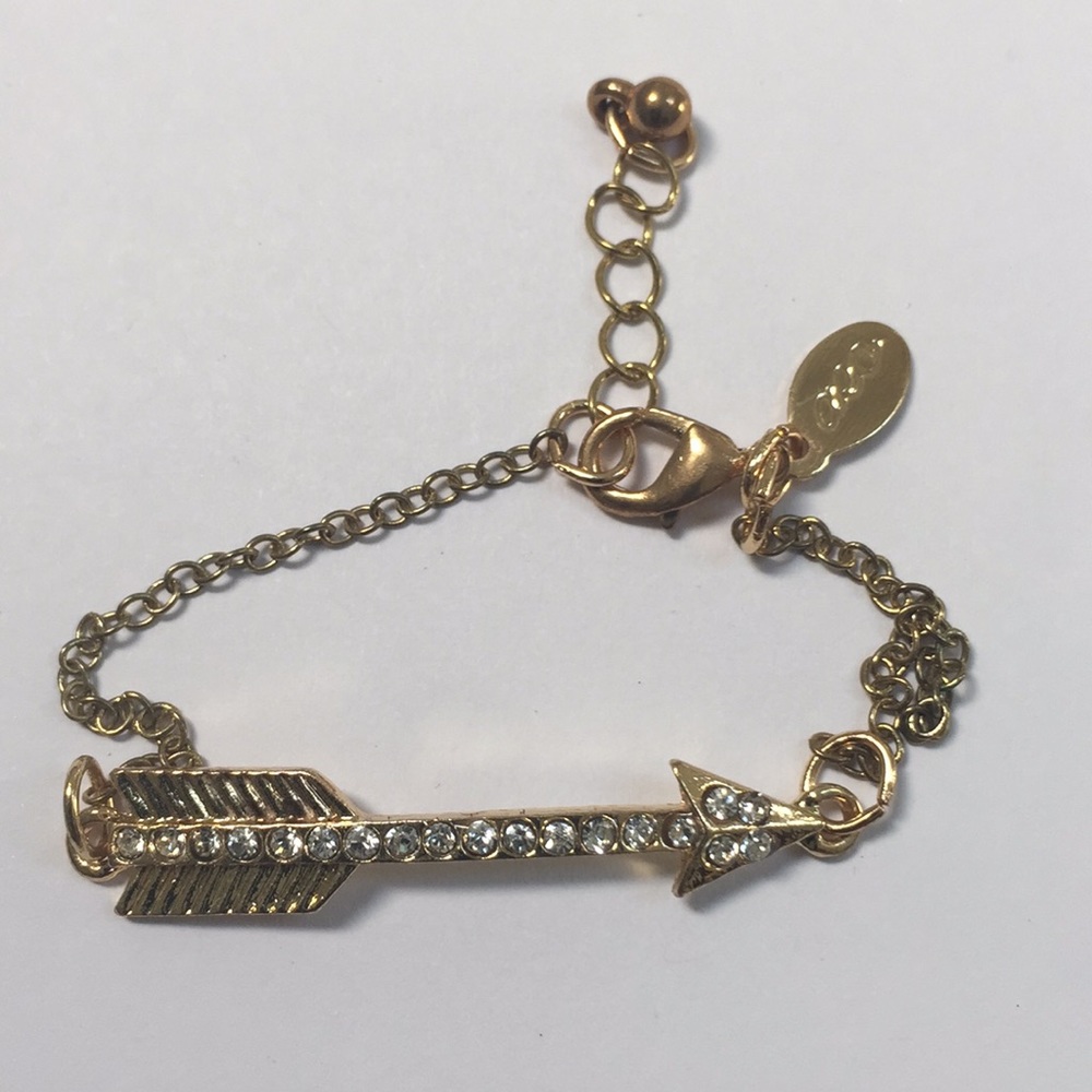 American Eagle Outfitters Gold Arrow Bracelet